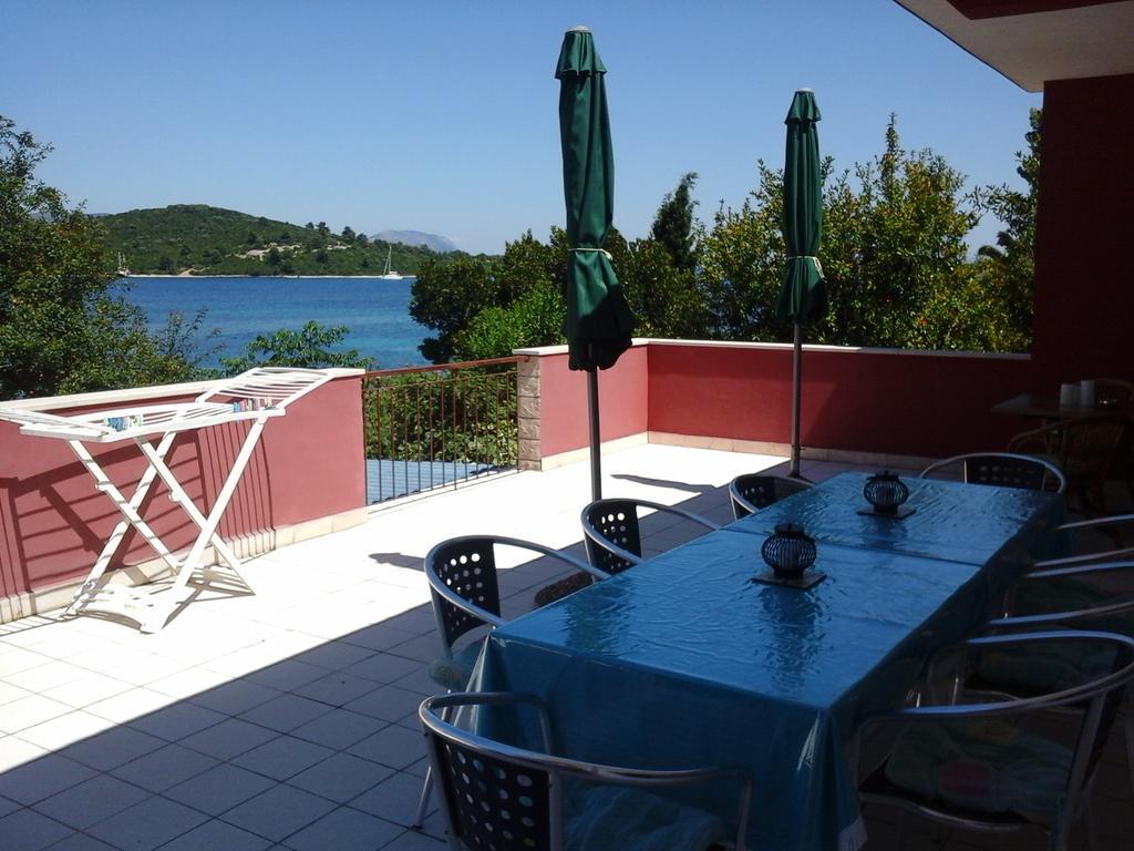 Apartments Tomovic Lumbarda Dış mekan fotoğraf